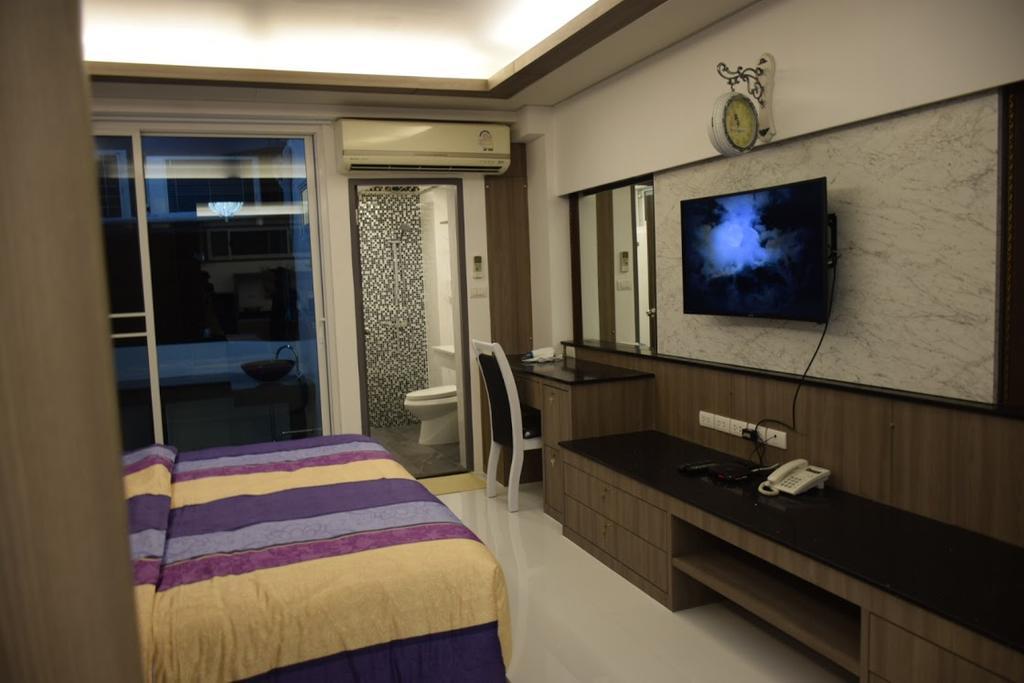 Family Suite Room Pratunam Bangkok Luaran gambar
