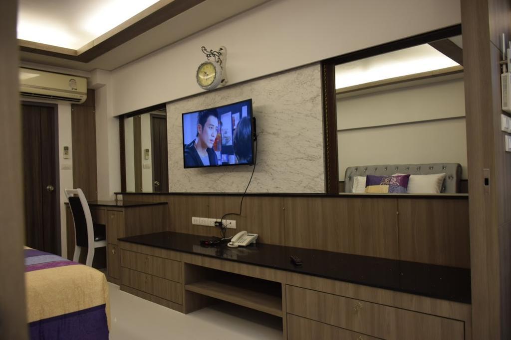Family Suite Room Pratunam Bangkok Luaran gambar