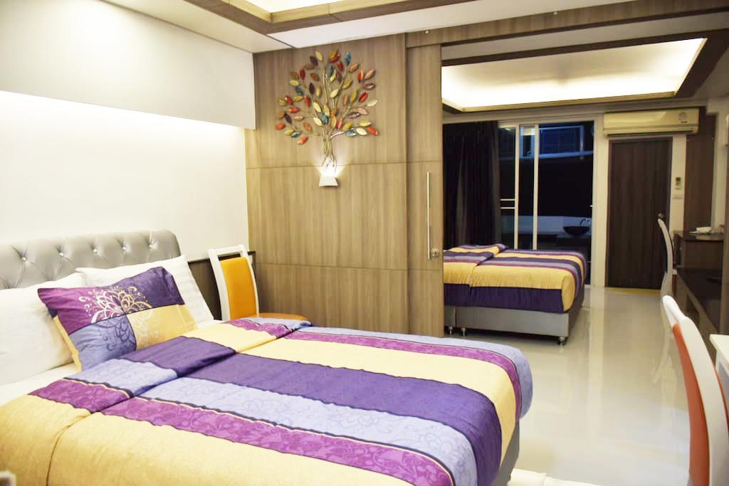 Family Suite Room Pratunam Bangkok Luaran gambar