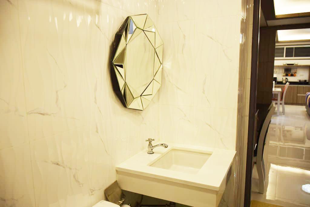 Family Suite Room Pratunam Bangkok Luaran gambar